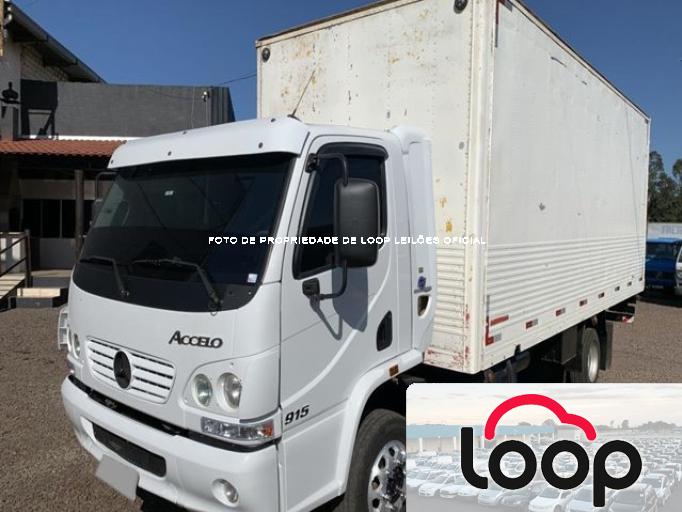 MERCEDES BENZ 915 08/08