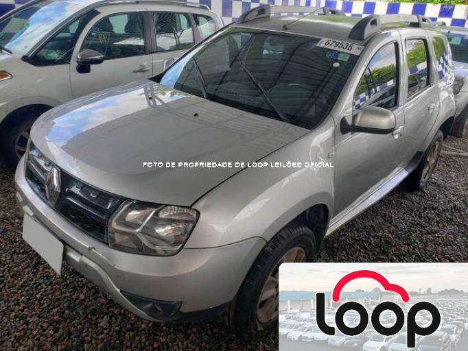 RENAULT DUSTER 18/18