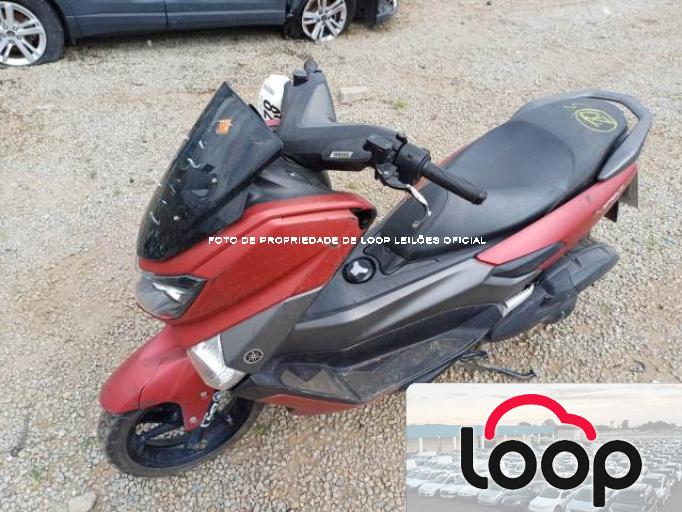 YAMAHA NMAX 19/19