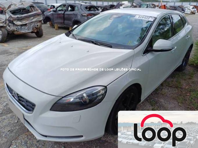 VOLVO V40 13/14